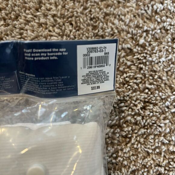 Old Navy Men's M Multicolor Go-Dry Soft-Washed Tank Tops 3 Pack - Picture 6 of 7